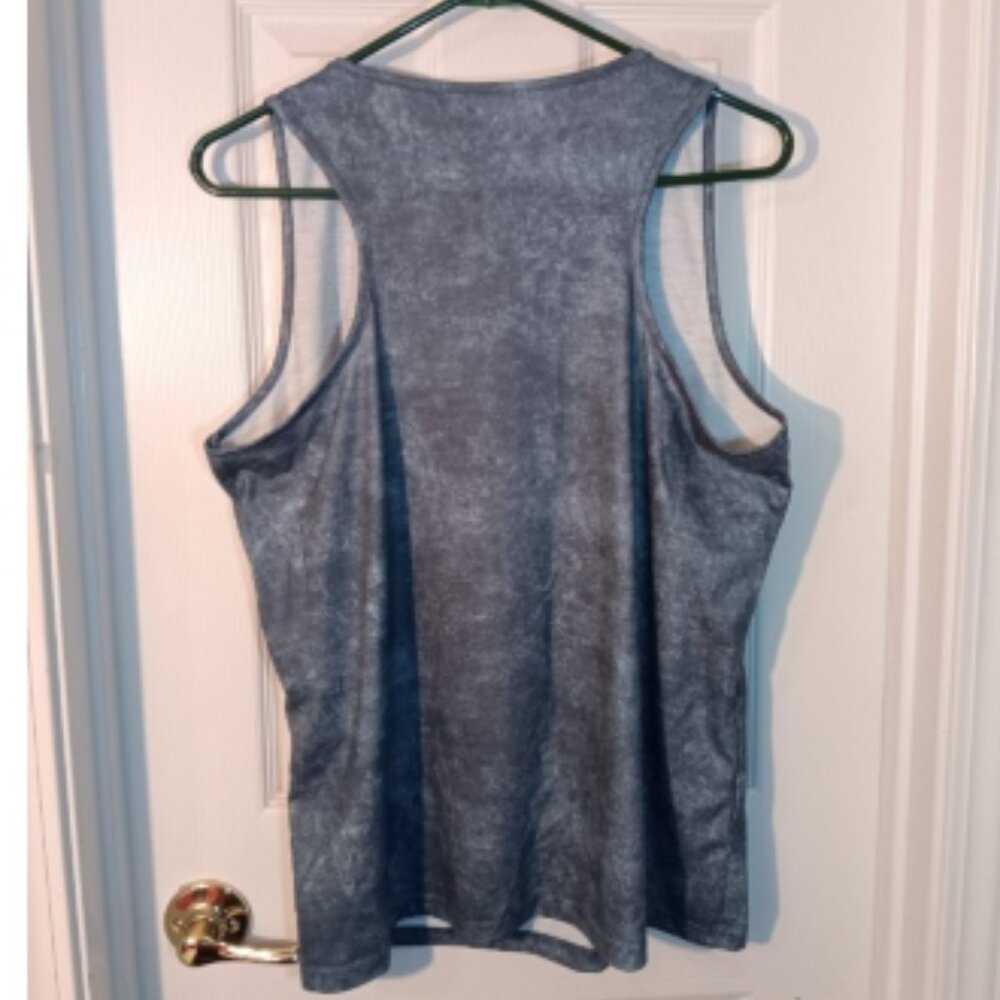 Skull and red rose tank top. Size XL women's - Picture 2 of 3
